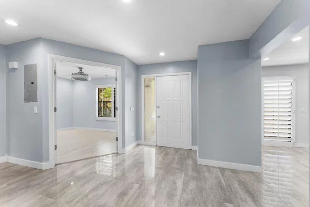 Unit 5 photo 18