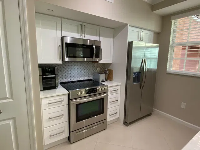 The Astor Unit 202 photo 5