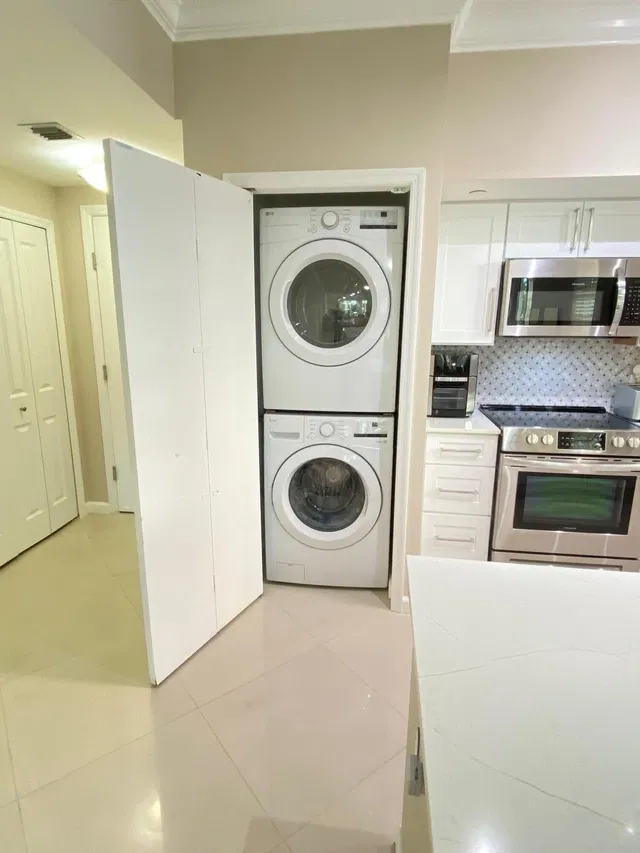 The Astor Unit 202 photo 13