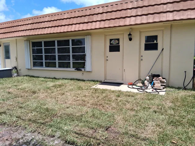Unit 55 photo 7