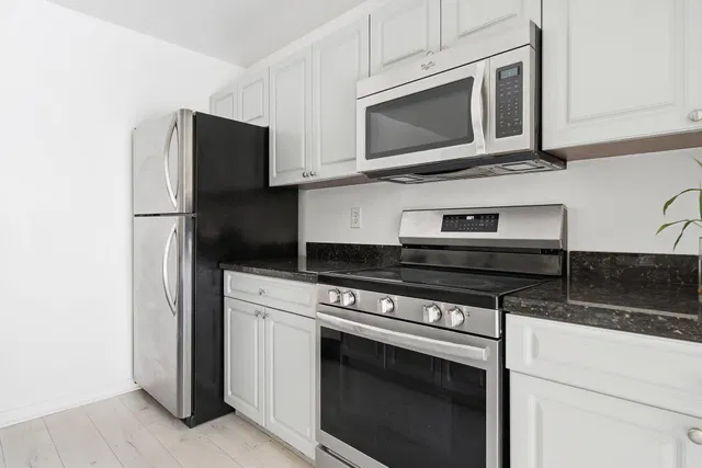 Residence photo 11