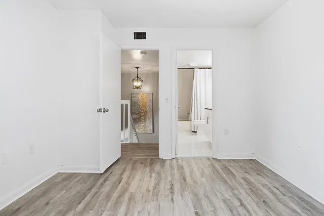 Residence photo 29