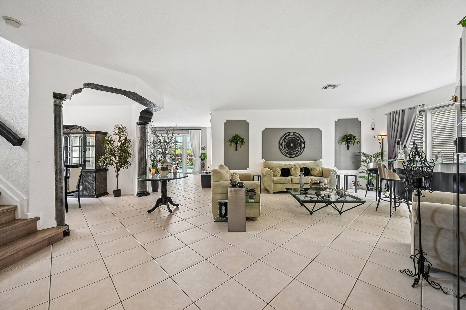 Residence photo 8