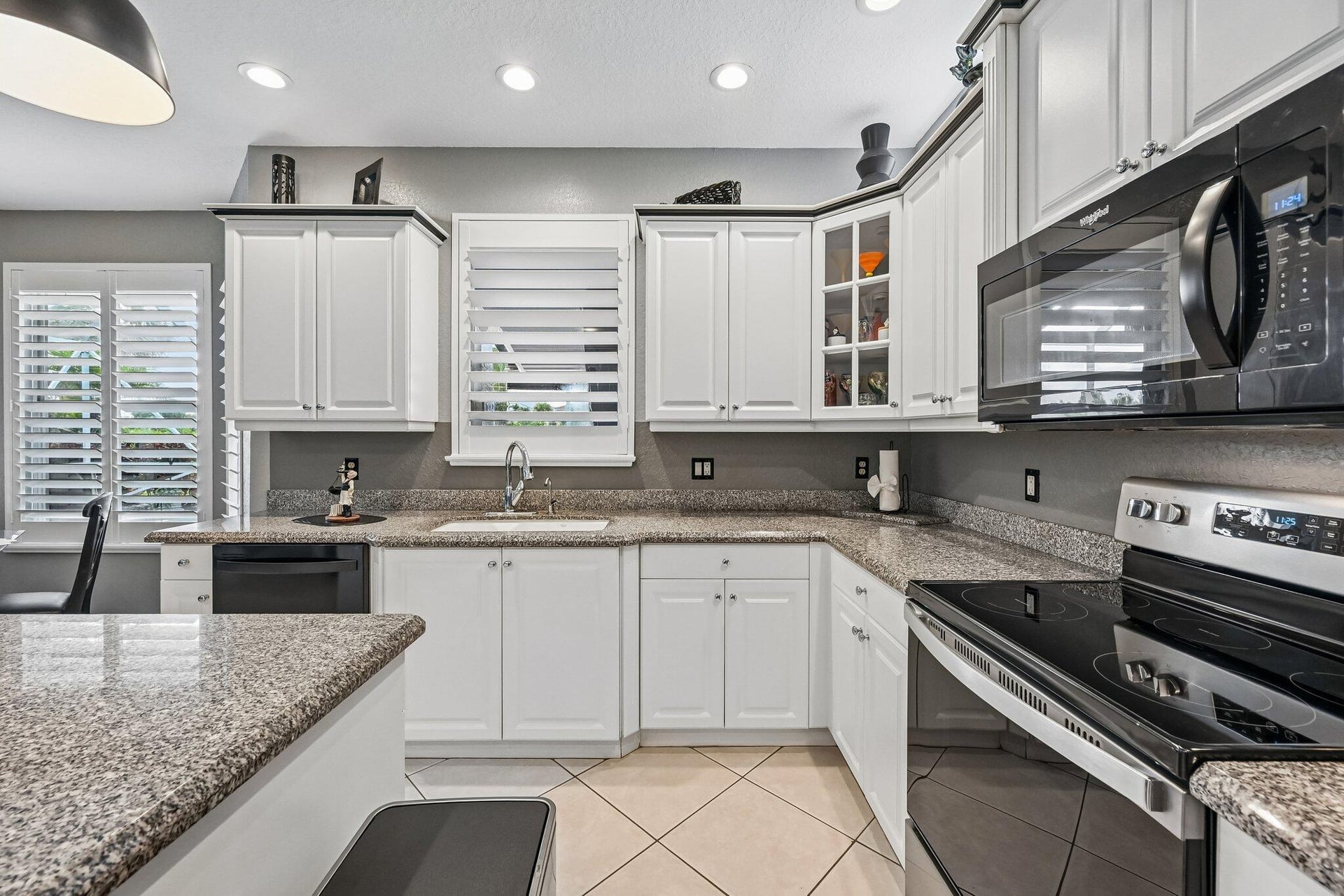 Residence photo 19