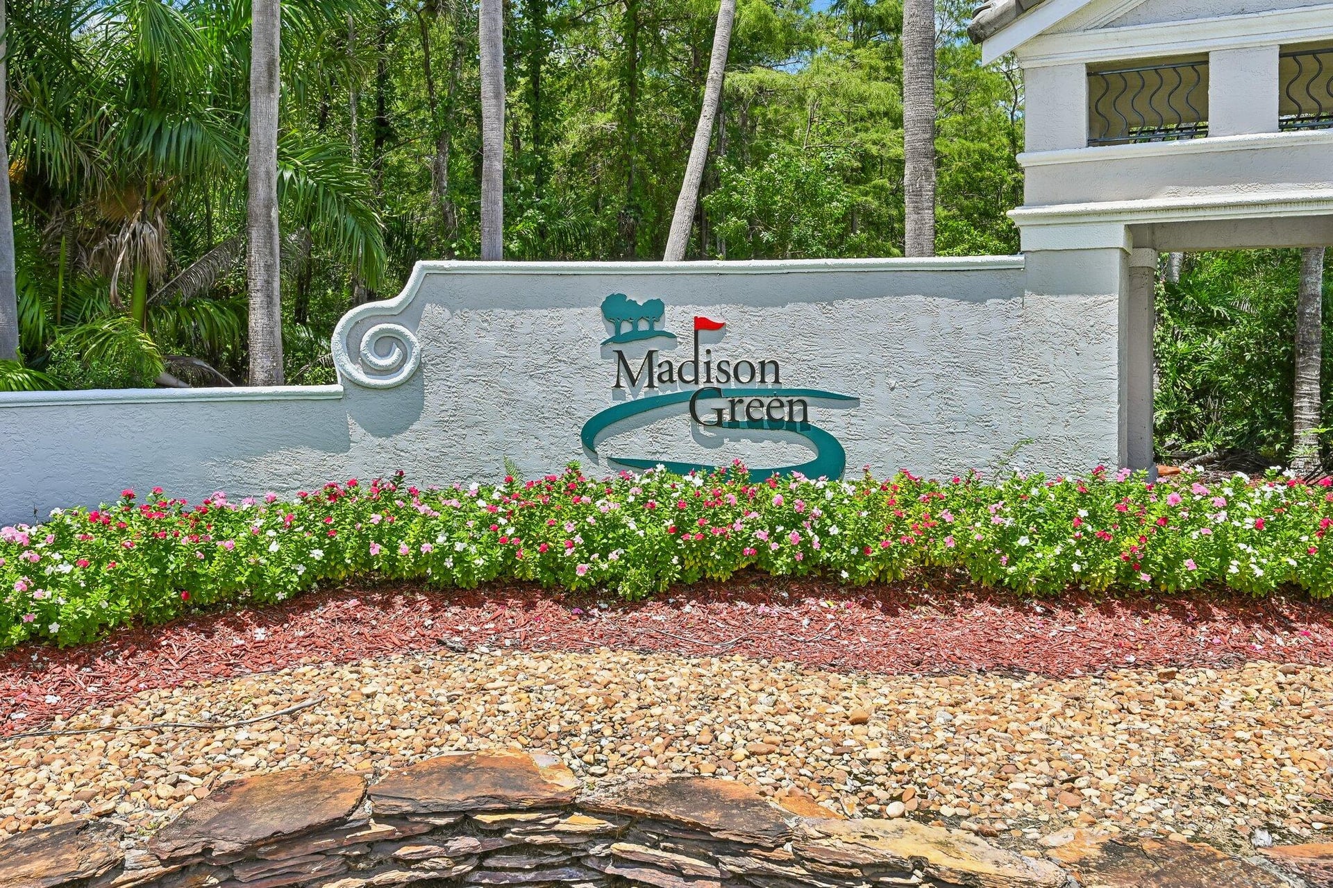 Residence photo 56