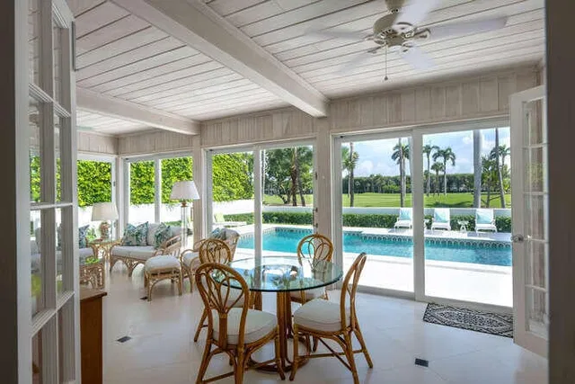 In-Town Palm Beach Residence photo 7