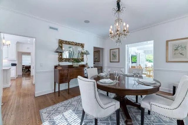 In-Town Palm Beach Residence photo 12