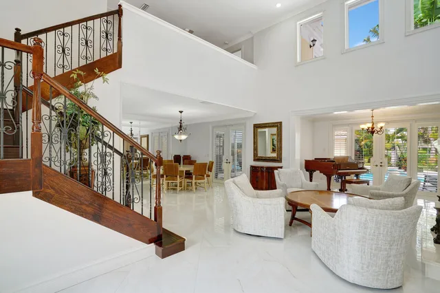 Residence photo 11