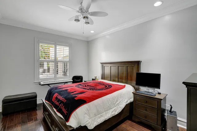 Residence photo 47