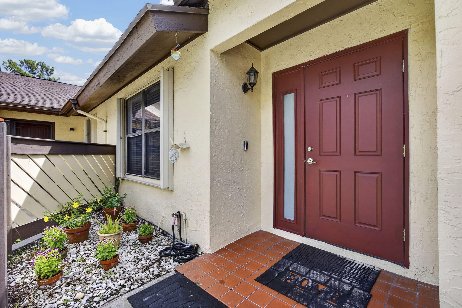 Residence photo 5