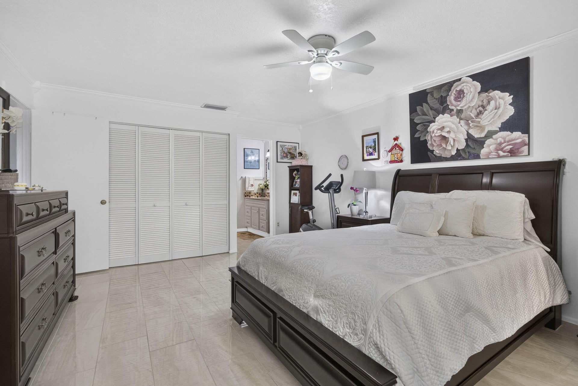 Residence photo 23