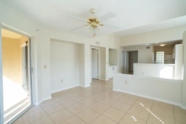  Unit 1709 photo 5