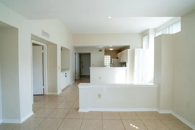  Unit 1709 photo 6
