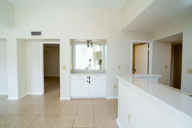  Unit 1709 photo 9