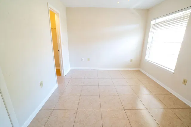  Unit 1709 photo 11