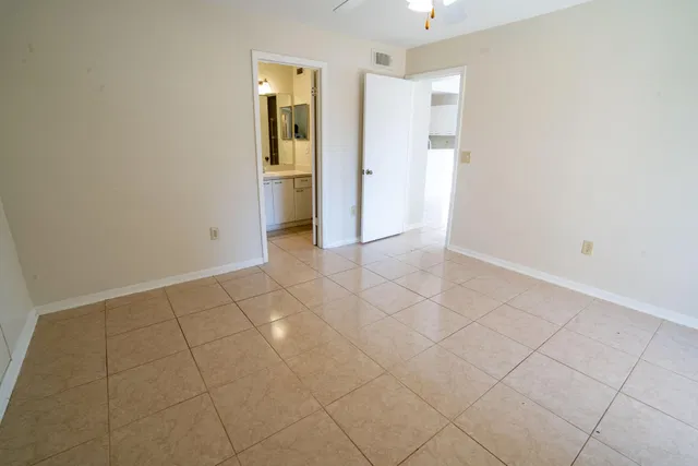  Unit 1709 photo 14