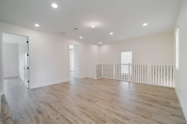 Residence photo 7
