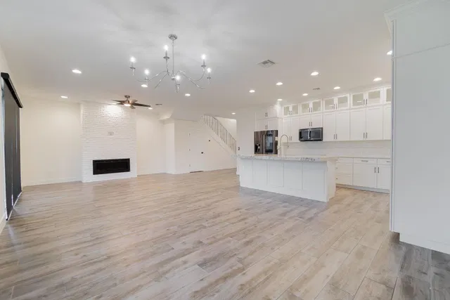 Residence photo 23