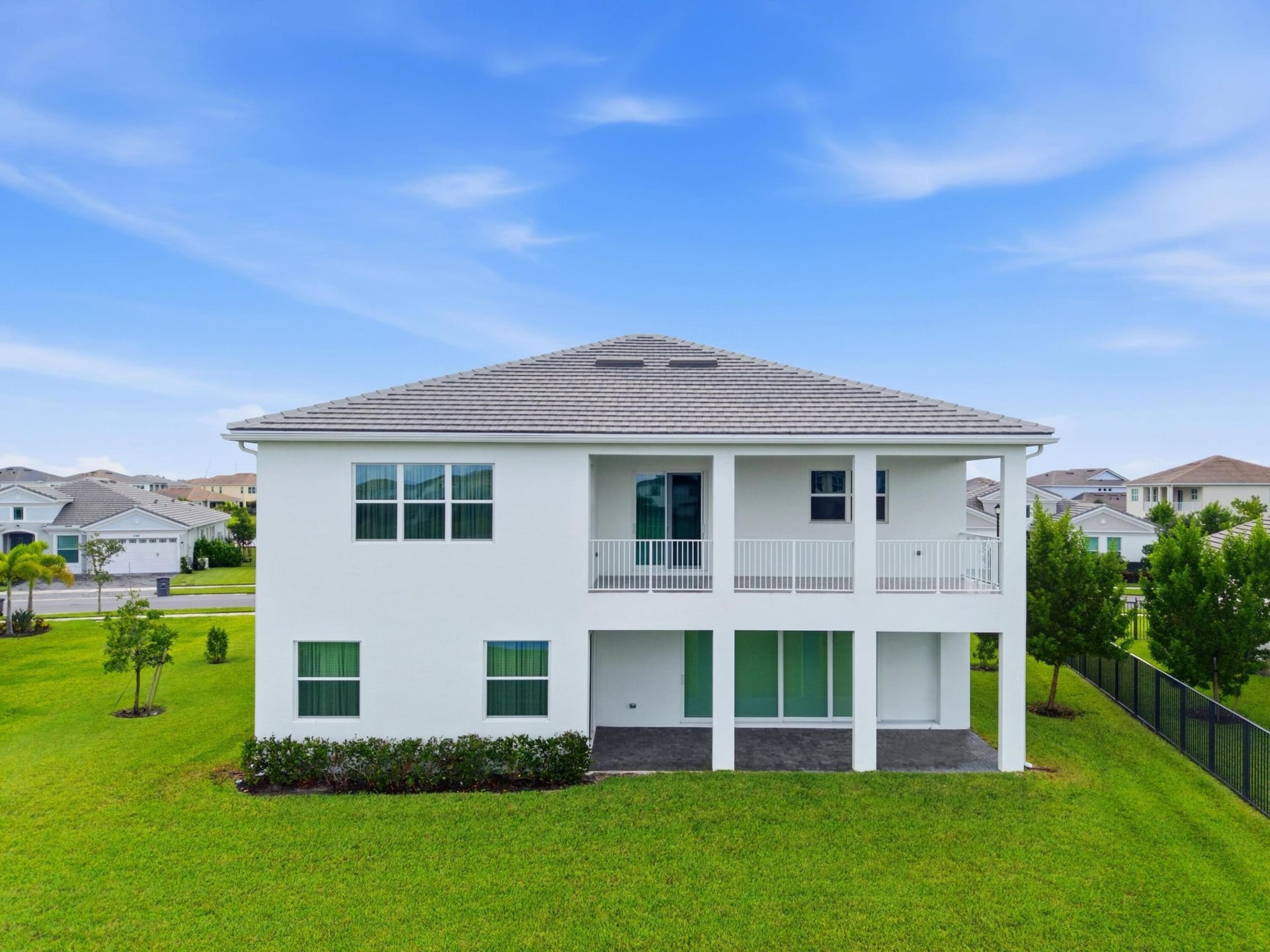Residence photo 2
