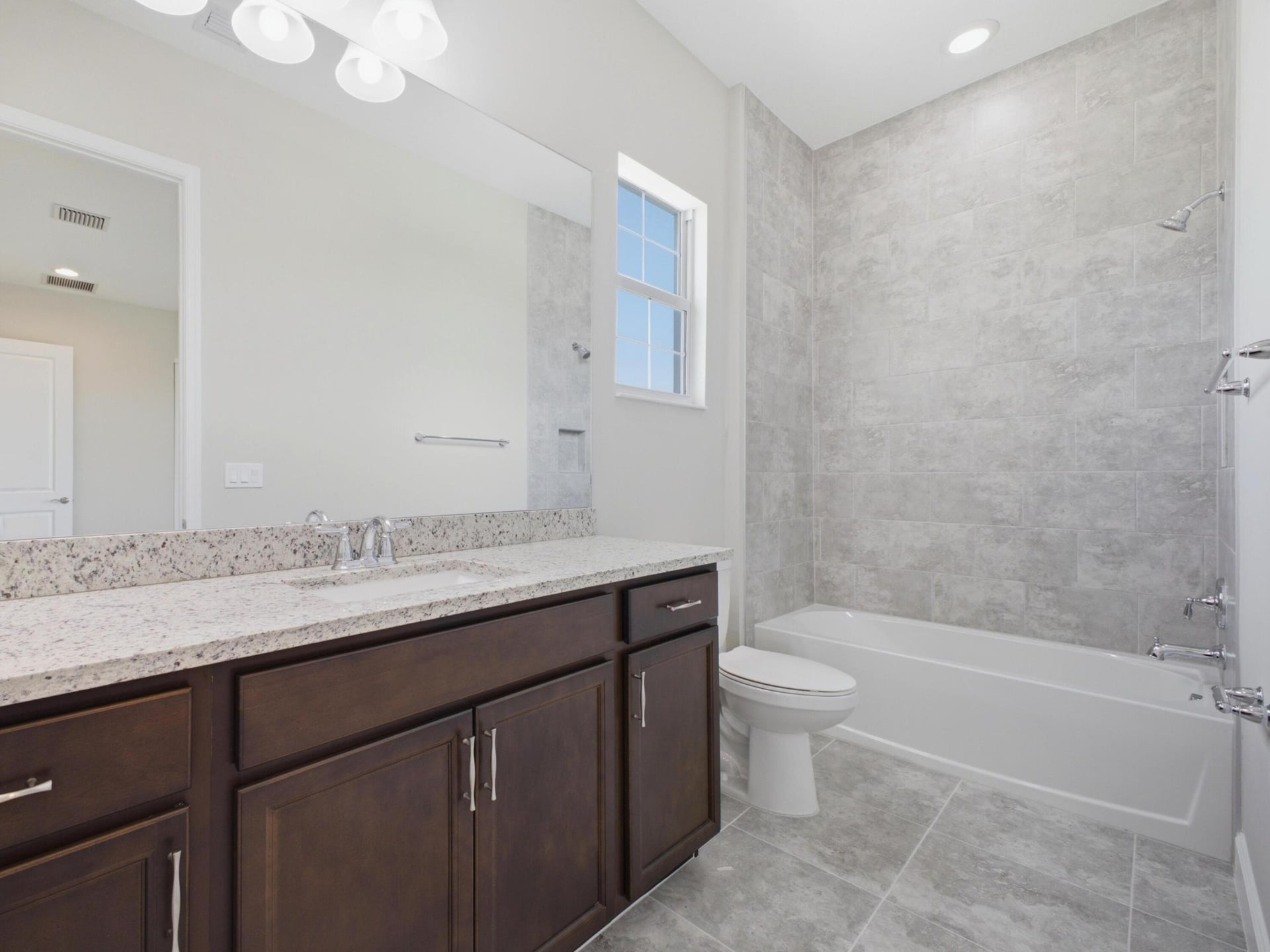 Residence photo 18