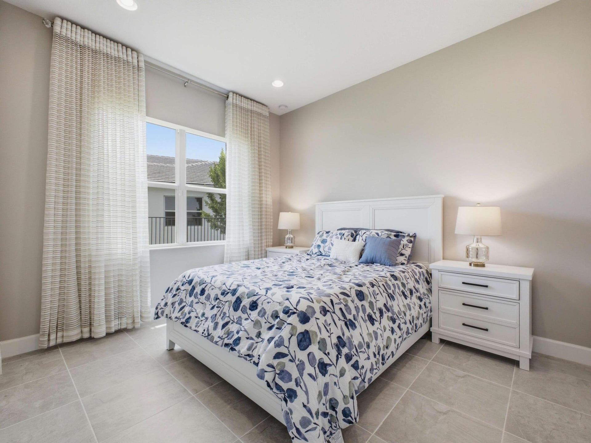 Residence photo 32