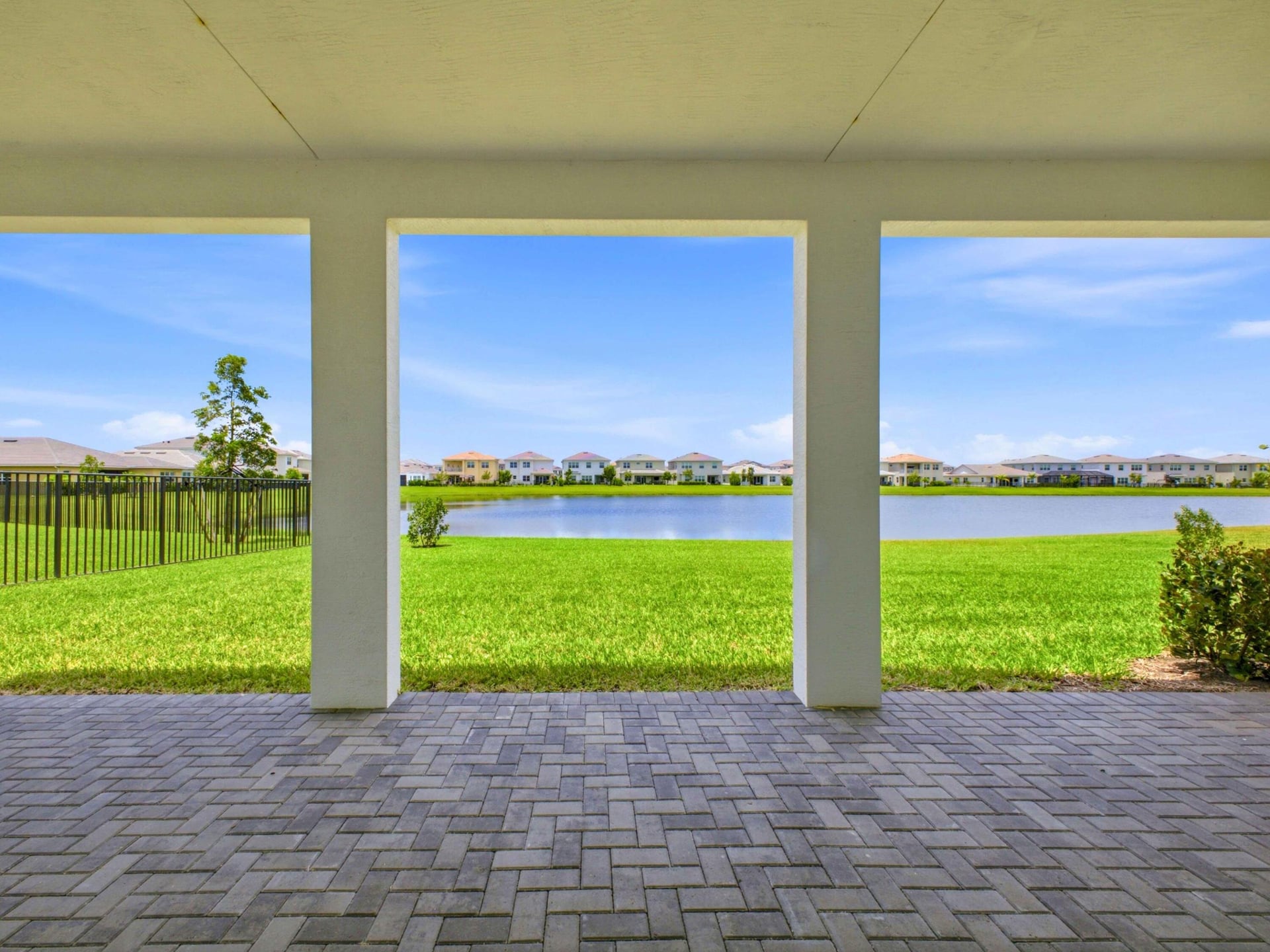 Residence photo 69