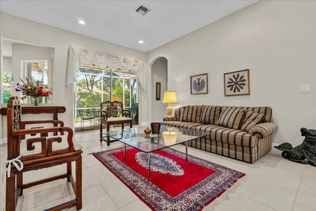 Residence photo 6