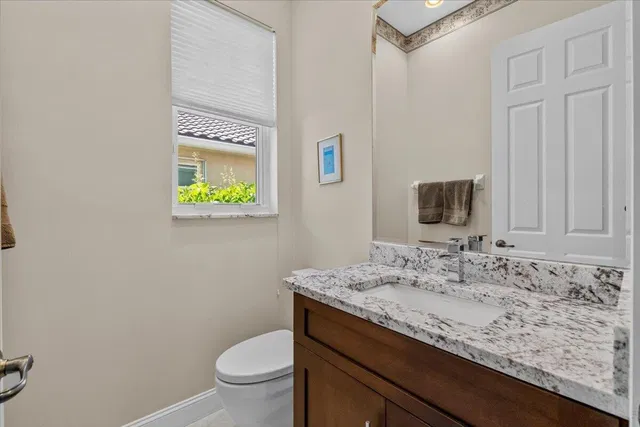 Residence photo 34