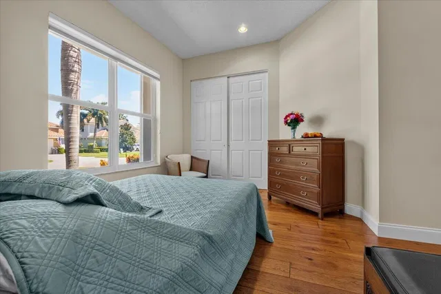 Residence photo 36