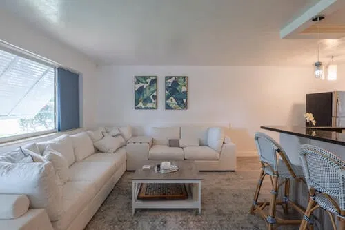 SoSo West Palm Beach Residence photo 2