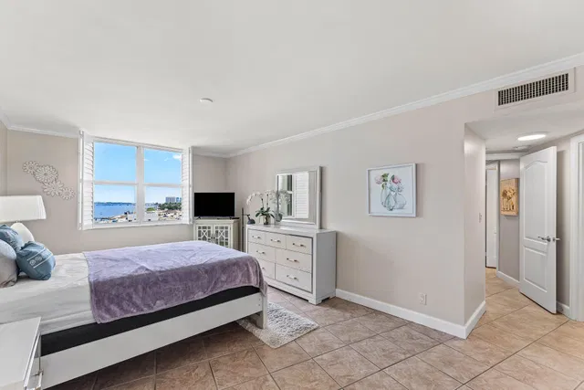 2600 N Flagler Unit 509 photo 11