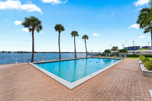 2600 N Flagler Unit 509 photo 16