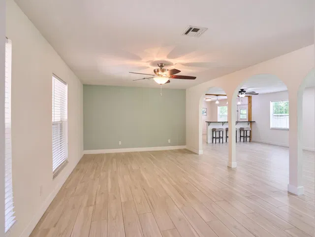 Residence photo 14