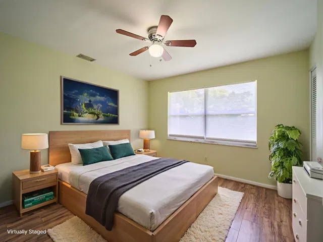 Residence photo 17