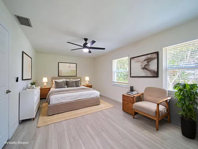 Residence photo 31