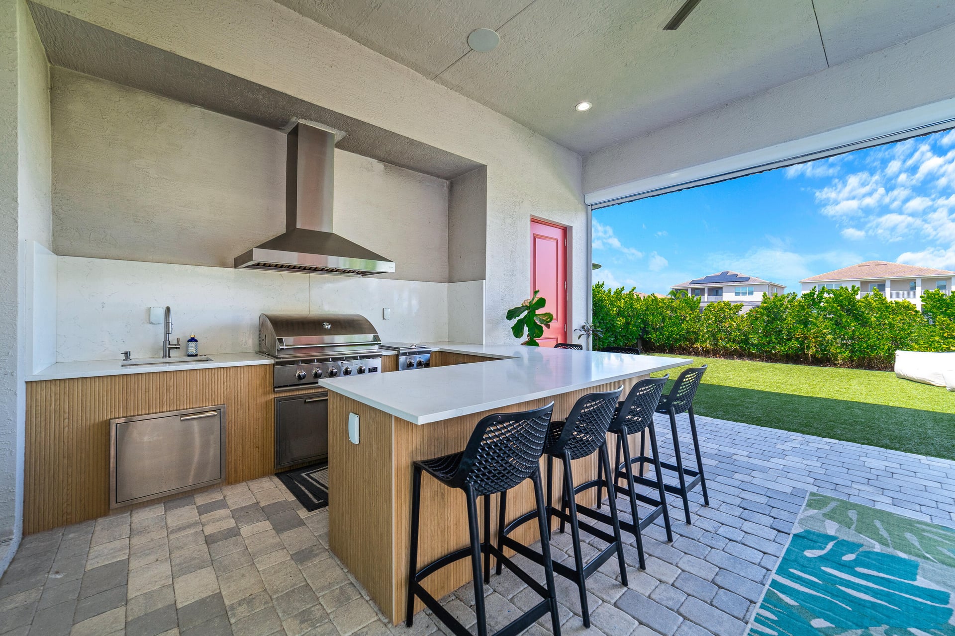 Residence photo 72