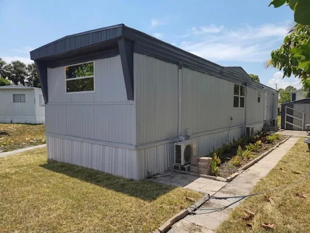  Residence photo 24