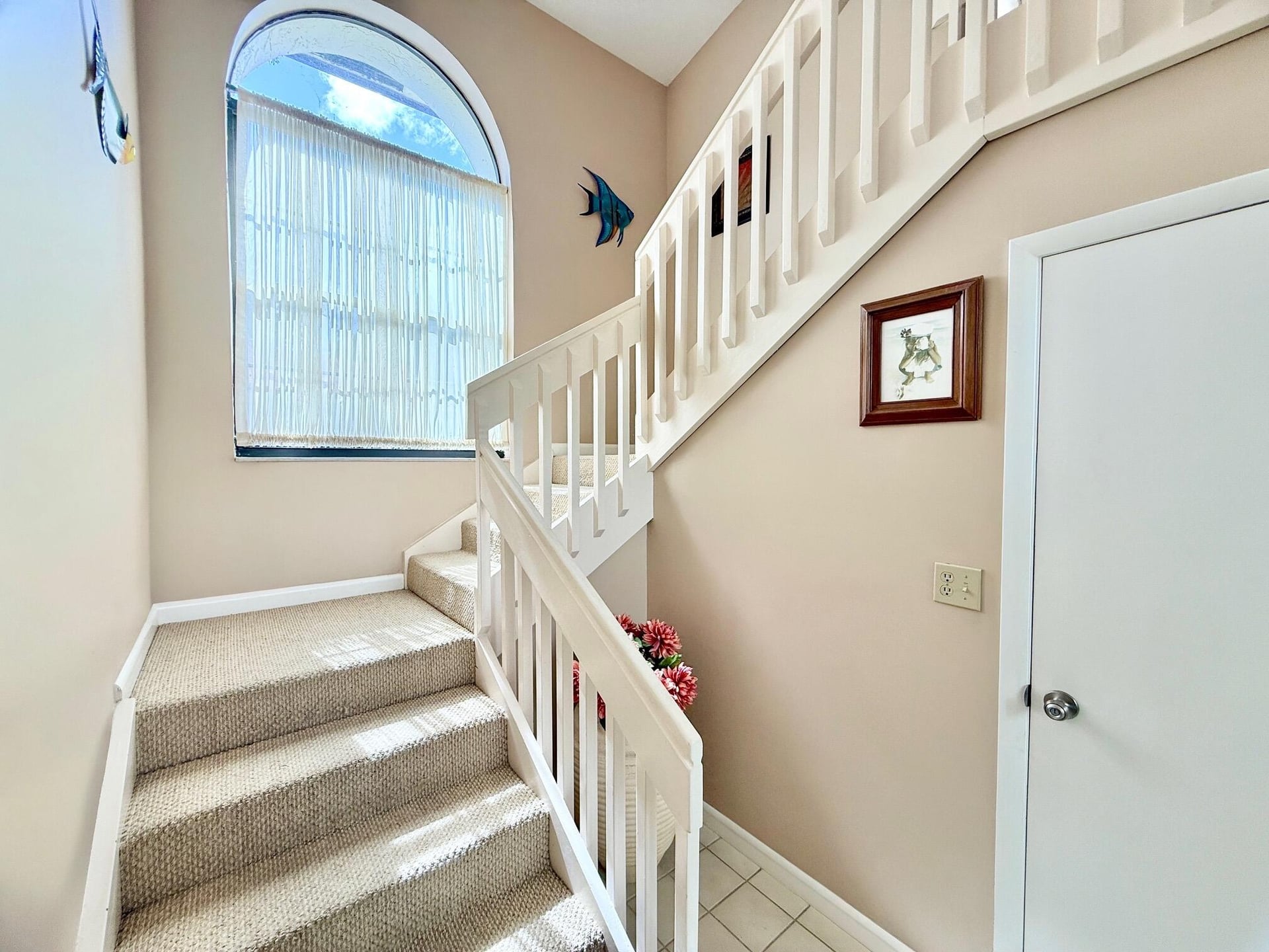 Unit 202 photo 3