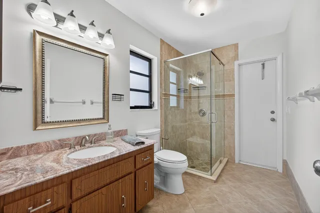 Unit Apartment photo 8
