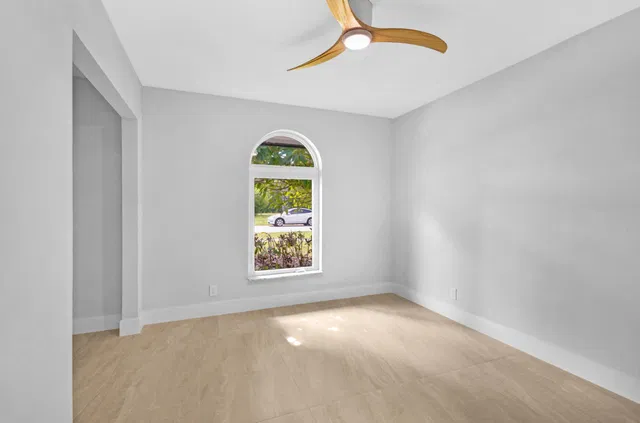Residence photo 26