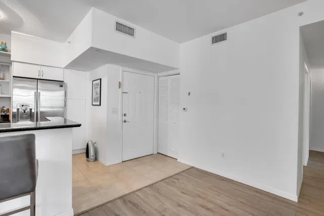 233 S Federal Boca Unit 325 photo 6