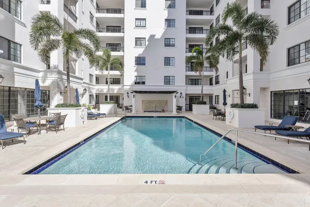 233 S Federal Boca Unit 325 photo 18