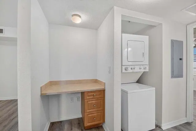  Residence photo 16