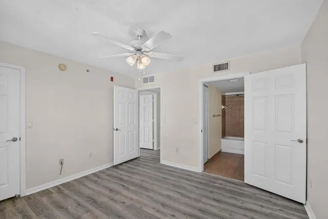  Residence photo 18