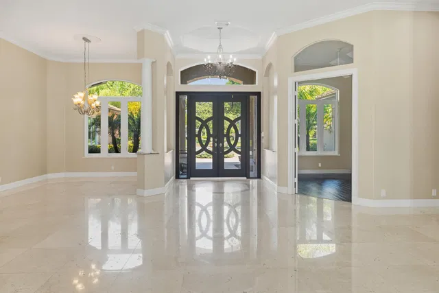  Residence photo 5