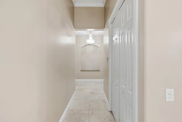  Residence photo 9
