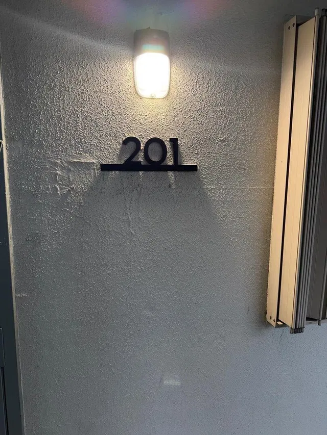 Residence photo 2