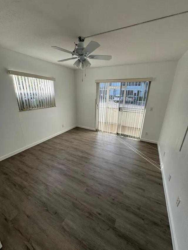 Residence photo 9