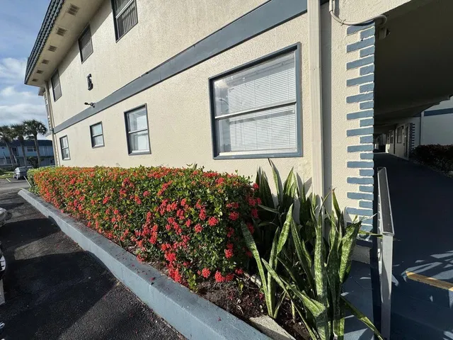 Residence photo 21