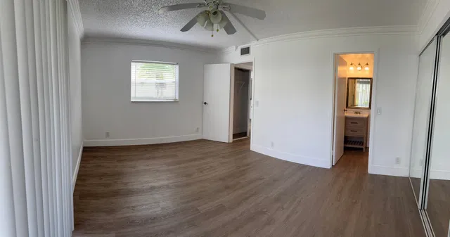 Residence photo 13